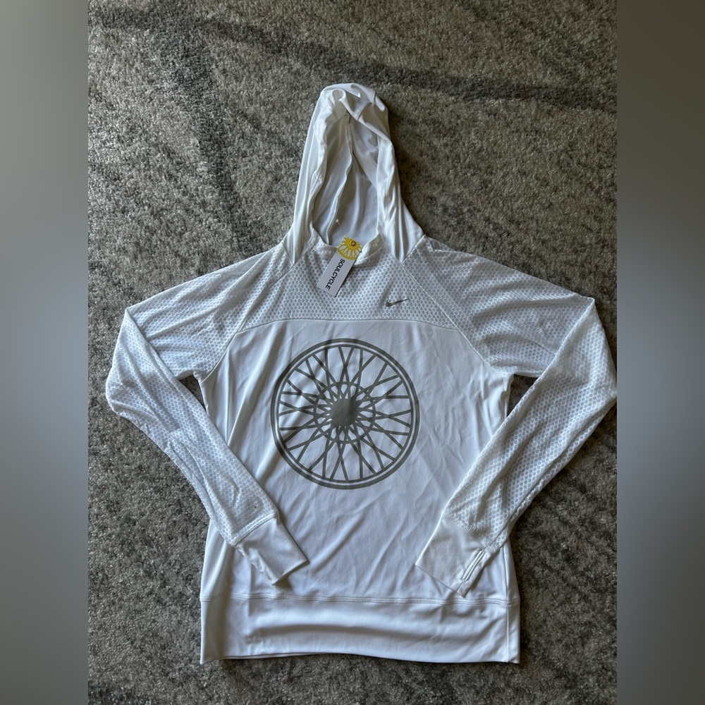 Nike x Soulcycle Run Fast Long Sleeve Size medium white / gray Dri-Fit